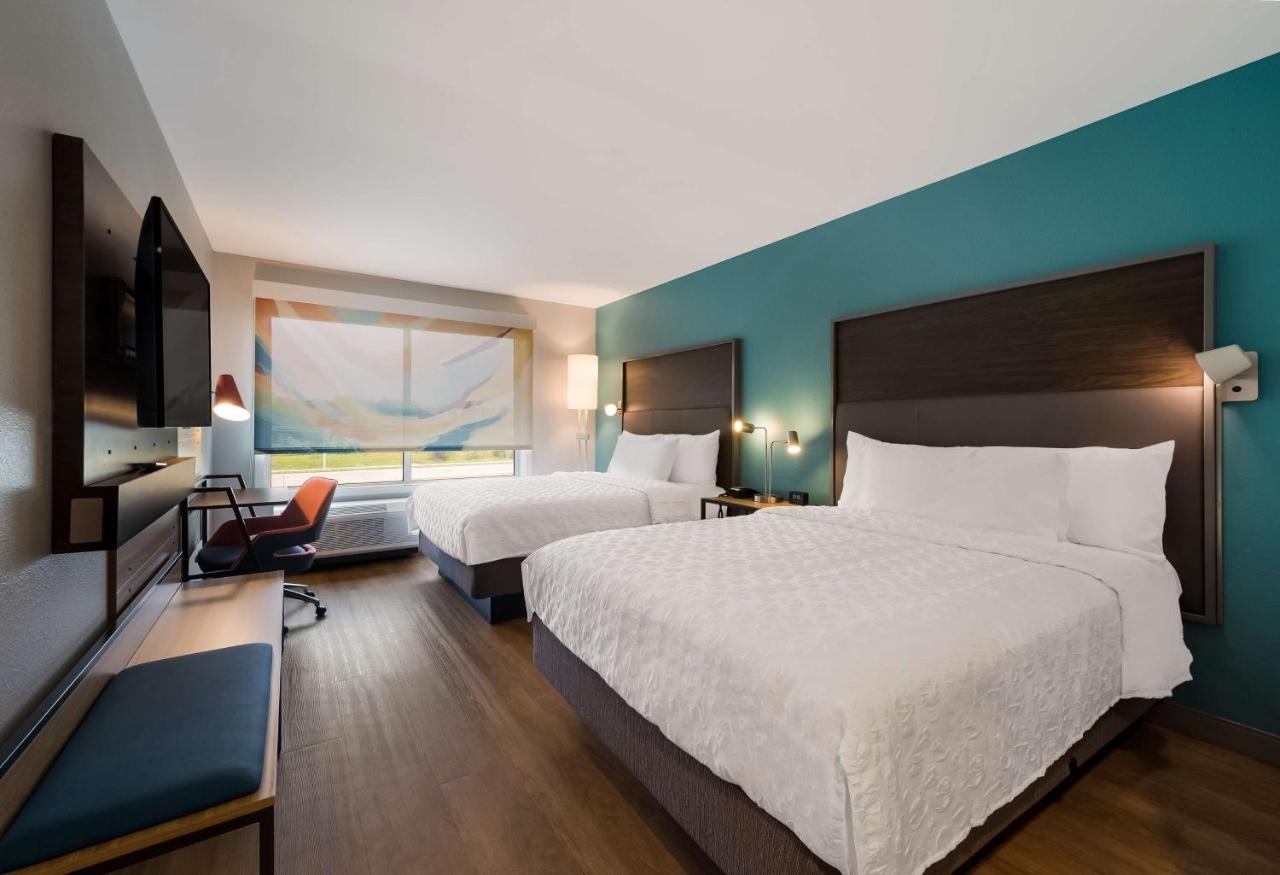 Tru By Hilton Novi Detroit Hotel Екстериор снимка